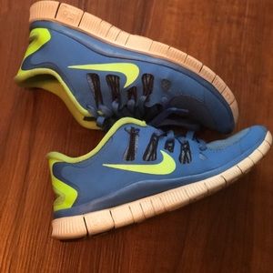 Blue Nike Tennis Shoes